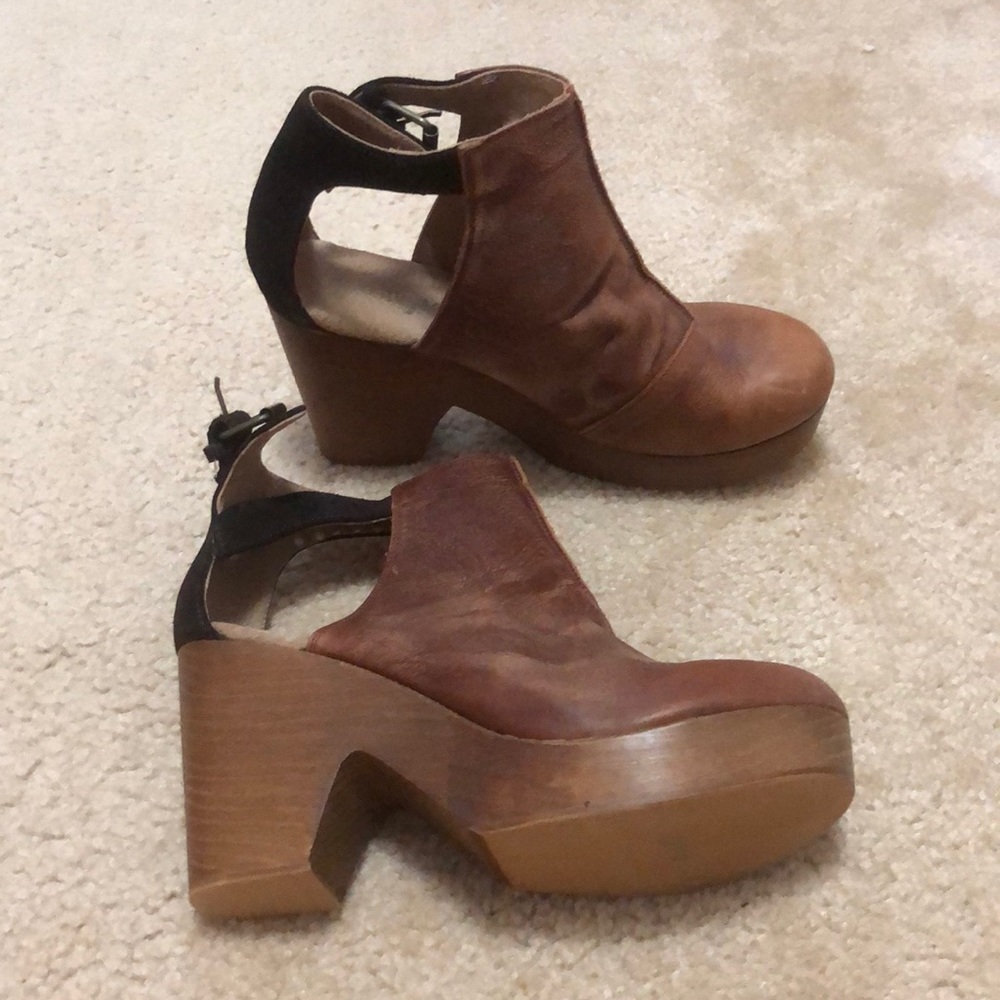 Free People Amber Orchard Clog
